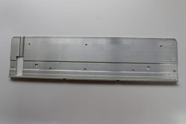 74.32T20001-1-DS1 LG Innotek 32INCH 7030PKG 48EA_74580 Rev 0.2 20111025