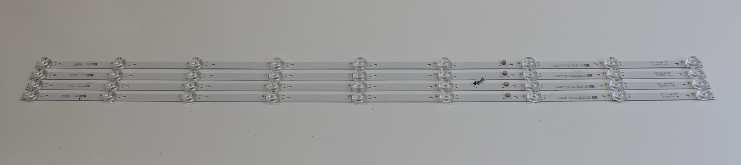 LED HY-L500G2 R72-50D04-052 Новый комплект (демонтаж) LED HY-L500G2 R72-50D04-052 Новый комплект (демонтаж)